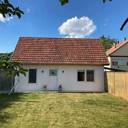 Kisbirs Vendeghaz Tokaj